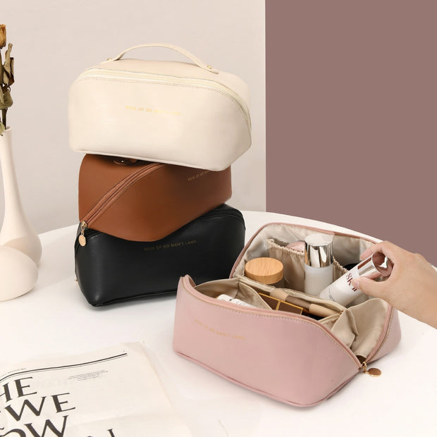 trousse de maquillage avec compartiments